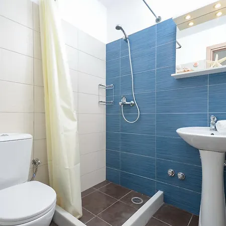 Surfer * Mikrí Vígla