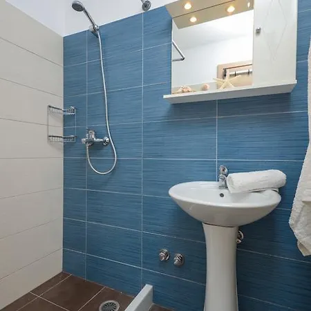 アパート Surfer *